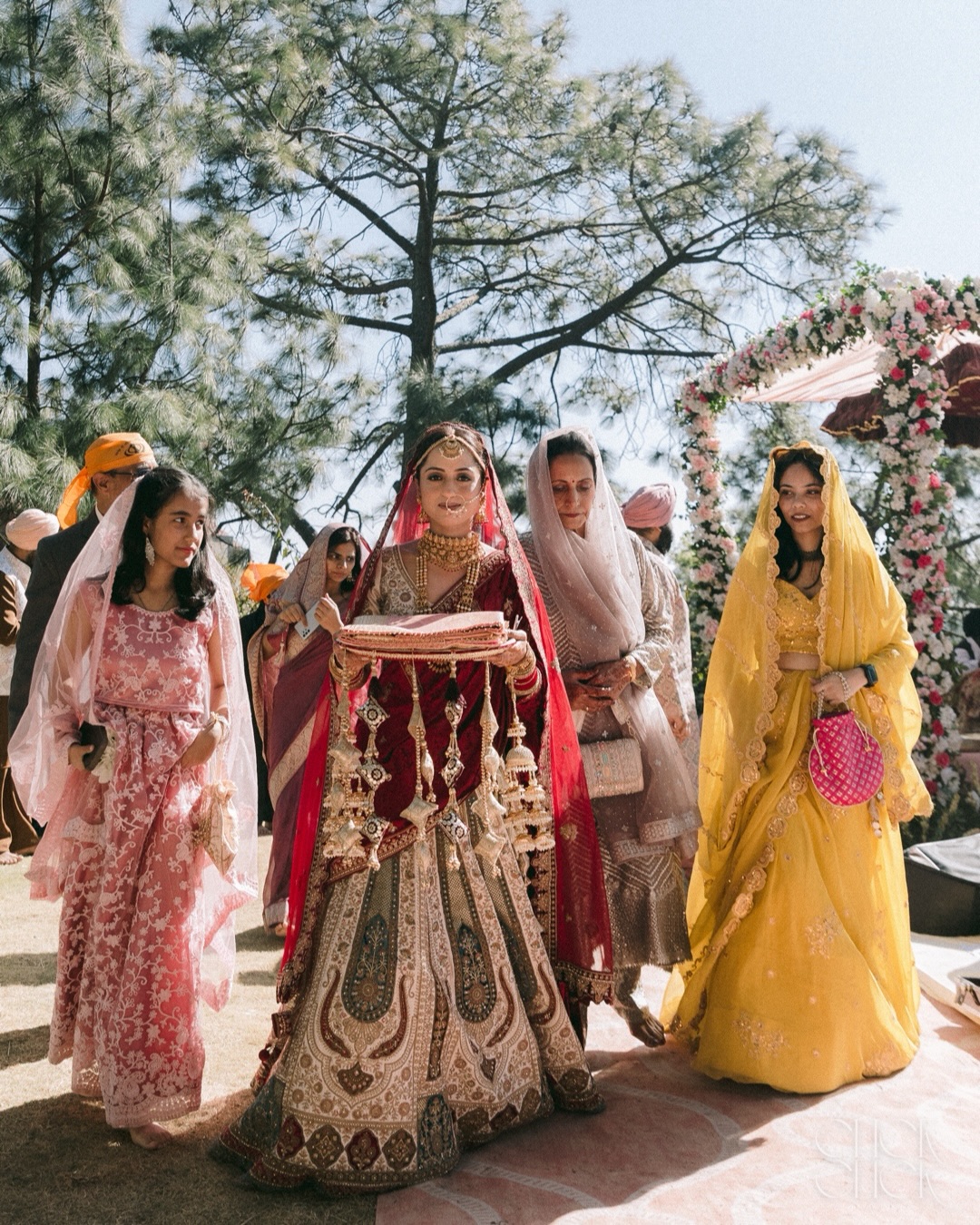 Wedding candid